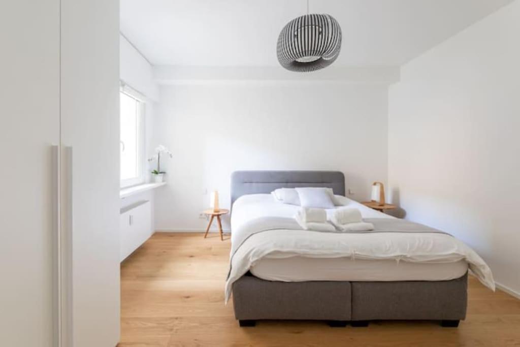 Wonderful Two Bedroom Apartment At Limpertsberg With Parking, Near Tram Luxembourg Luaran gambar