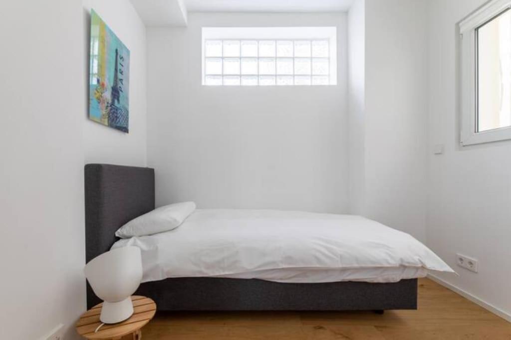 Wonderful Two Bedroom Apartment At Limpertsberg With Parking, Near Tram Luxembourg Luaran gambar
